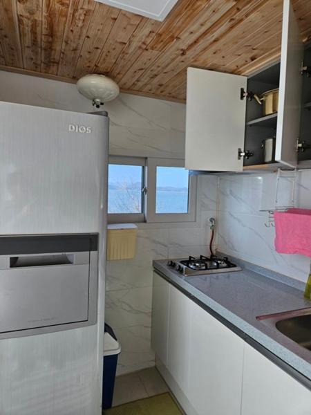 Yonghyun's House Campsite